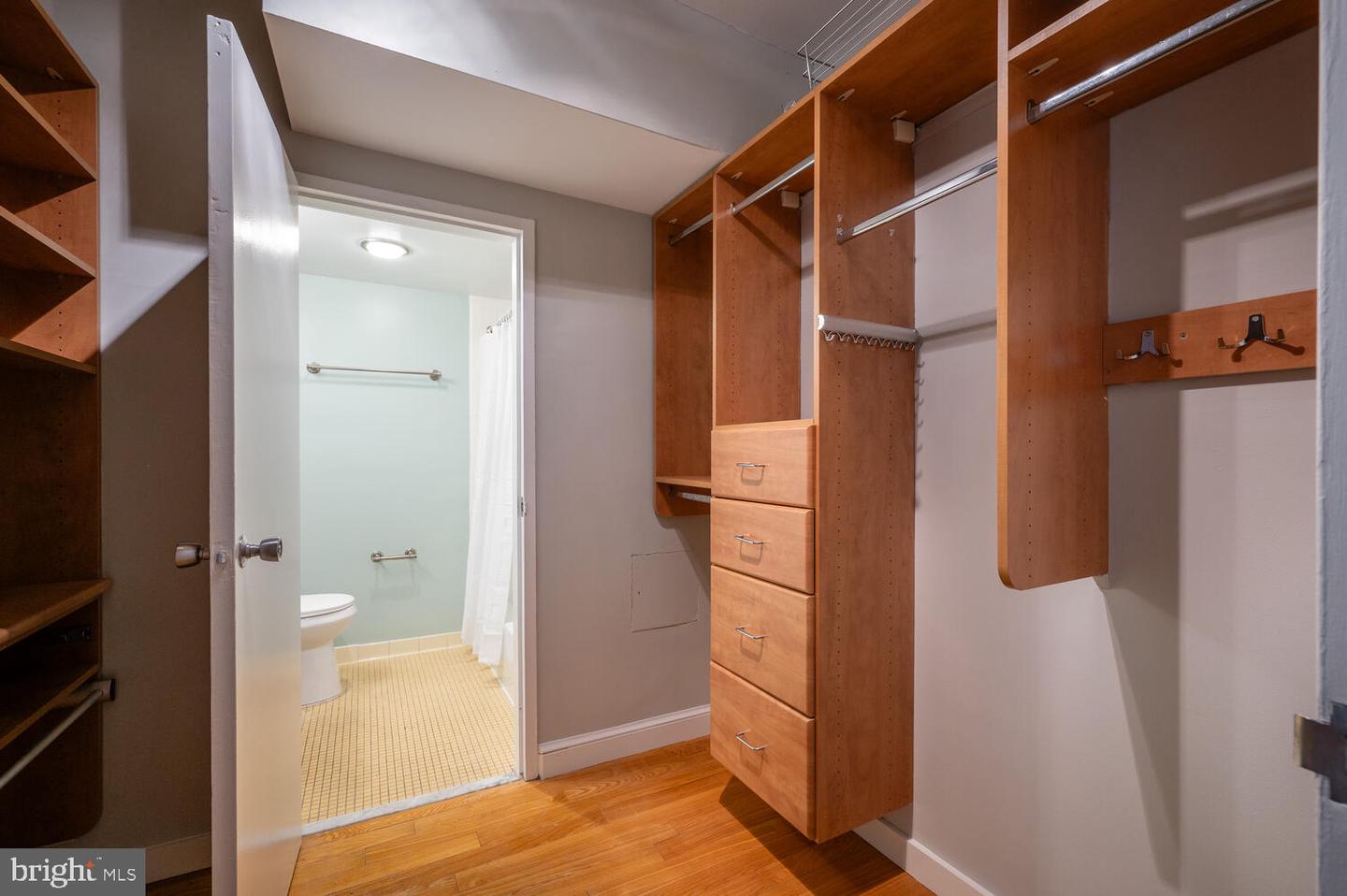 2755 ORDWAY ST NW #104, WASHINGTON, District Of Columbia 20008, ,1 BathroomBathrooms,Residential,For sale,2755 ORDWAY ST NW #104,DCDC2169600 MLS # DCDC2169600