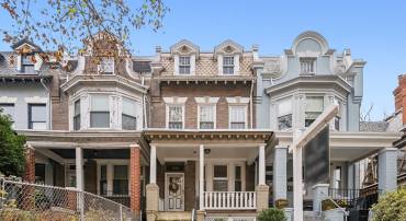 1820 MONROE ST NW, WASHINGTON, District Of Columbia 20010, 4 Bedrooms Bedrooms, 9 Rooms Rooms,1 BathroomBathrooms,Residential,For sale,1820 MONROE ST NW,DCDC2168550 MLS # DCDC2168550