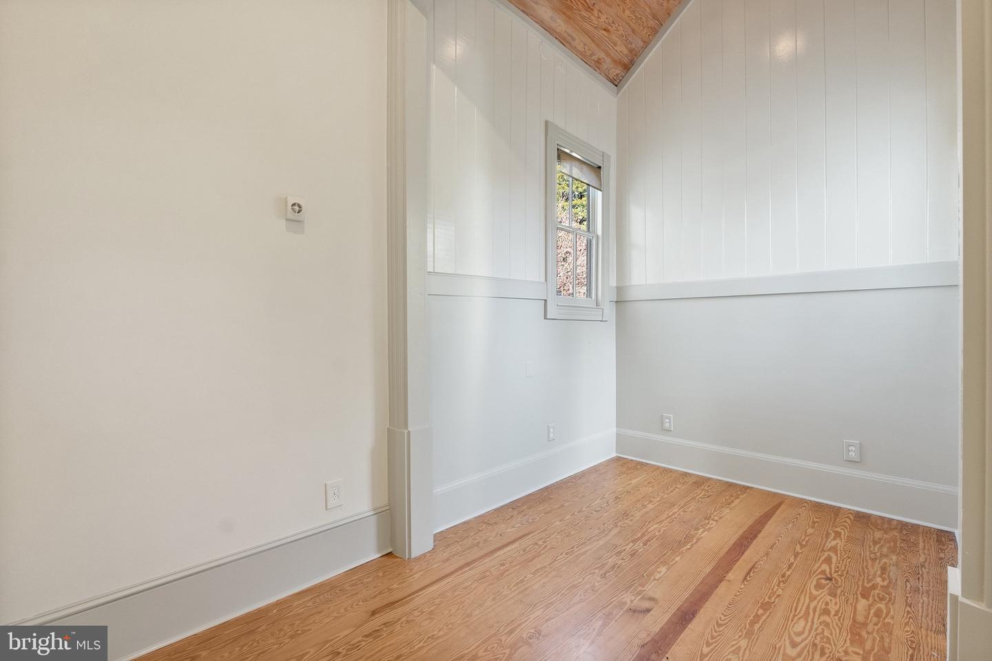 9160 JOHN S MOSBY, UPPERVILLE, Virginia 20184, 2 Bedrooms Bedrooms, ,1 BathroomBathrooms,Residential,For sale,9160 JOHN S MOSBY,VAFQ2014722 MLS # VAFQ2014722