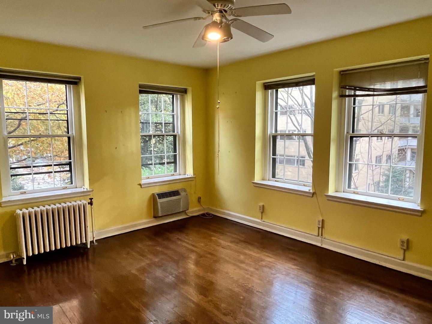 4700 CONNECTICUT AVE NW #207, WASHINGTON, District Of Columbia 20008, 3 Bedrooms Bedrooms, ,2 BathroomsBathrooms,Residential,For sale,4700 CONNECTICUT AVE NW #207,DCDC2169184 MLS # DCDC2169184