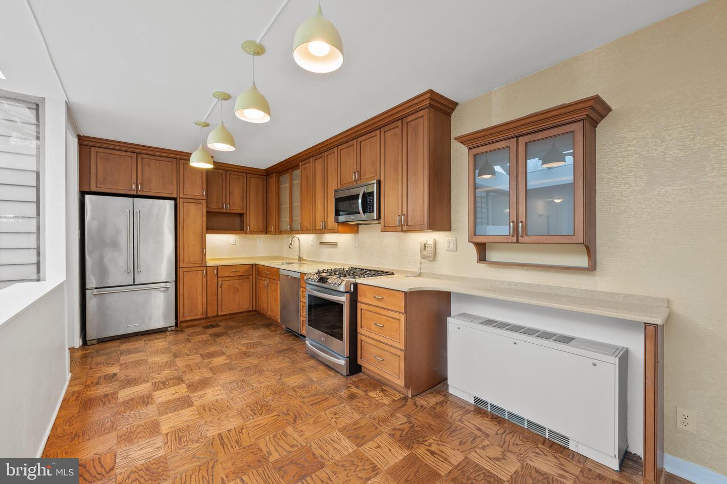 4100 CATHEDRAL AVE NW #PH-6, WASHINGTON, District Of Columbia 20016, 2 Bedrooms Bedrooms, ,1 BathroomBathrooms,Residential,For sale,4100 CATHEDRAL AVE NW #PH-6,DCDC2169380 MLS # DCDC2169380