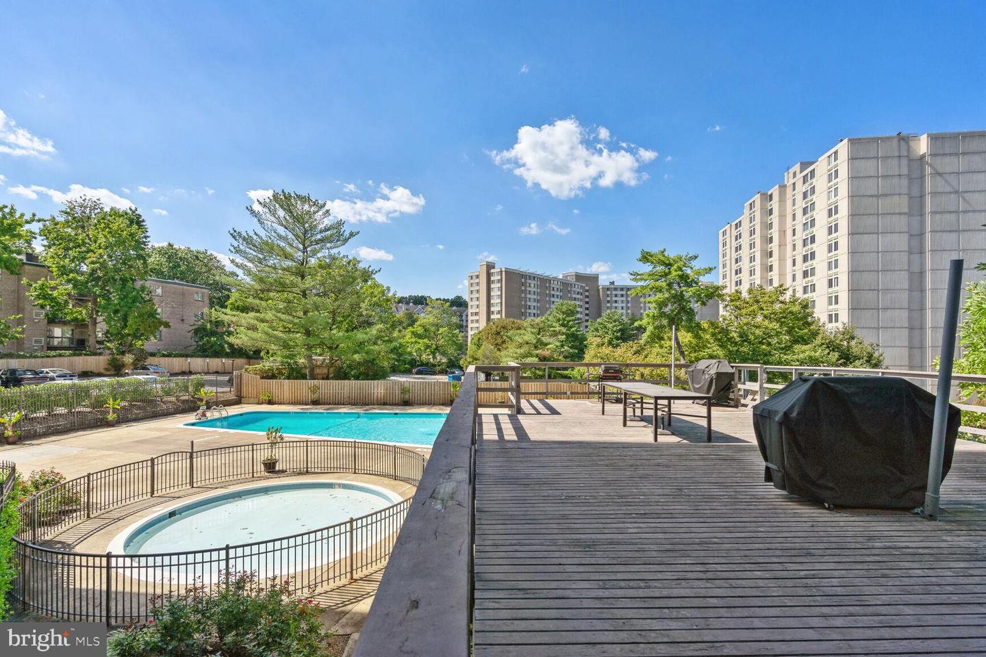 5340 HOLMES RUN PKWY #1510, ALEXANDRIA, Virginia 22304, 2 Bedrooms Bedrooms, ,1 BathroomBathrooms,Residential,For sale,5340 HOLMES RUN PKWY #1510,VAAX2037792 MLS # VAAX2037792