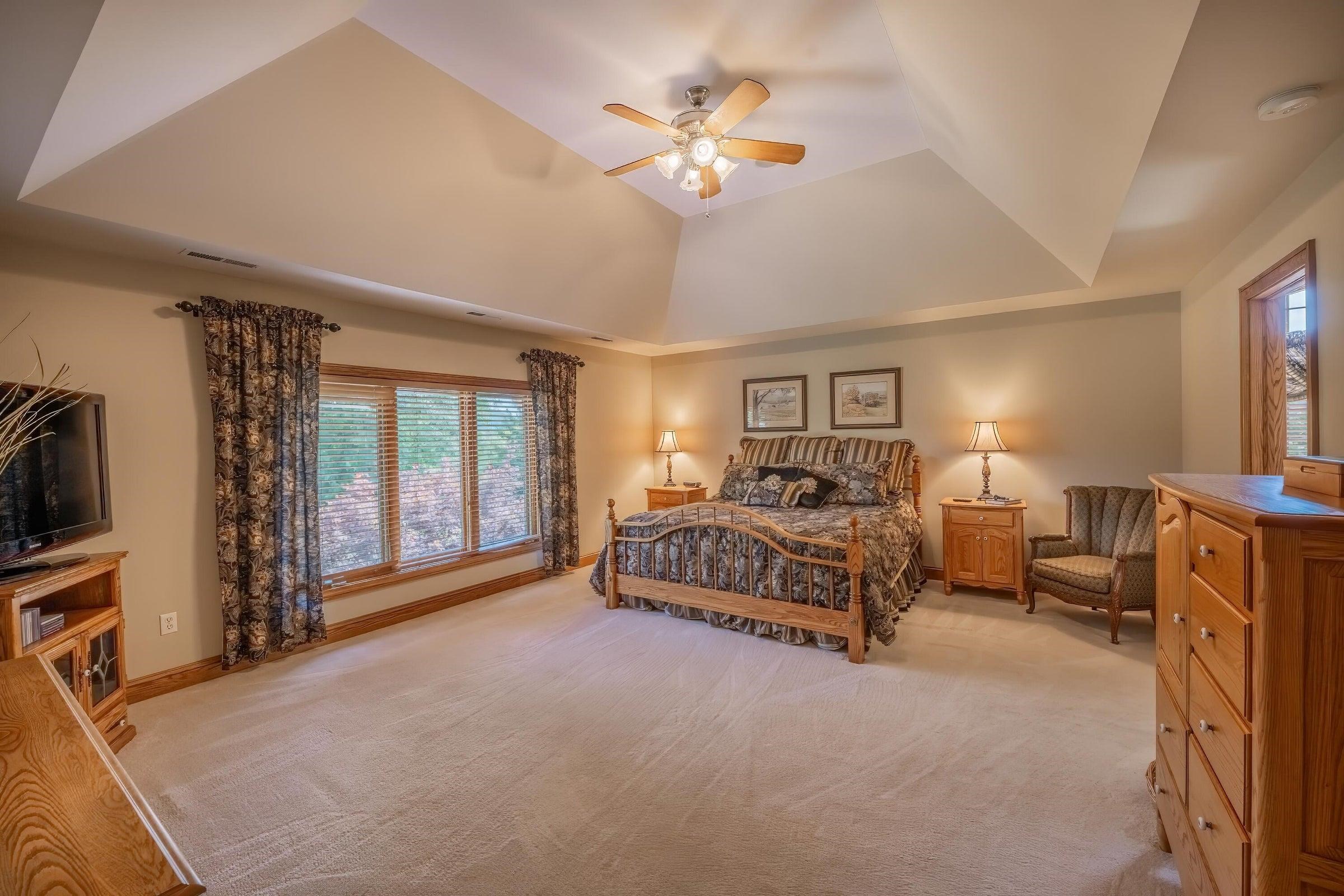 Master BR  Master Bedroom with tray ceiling.