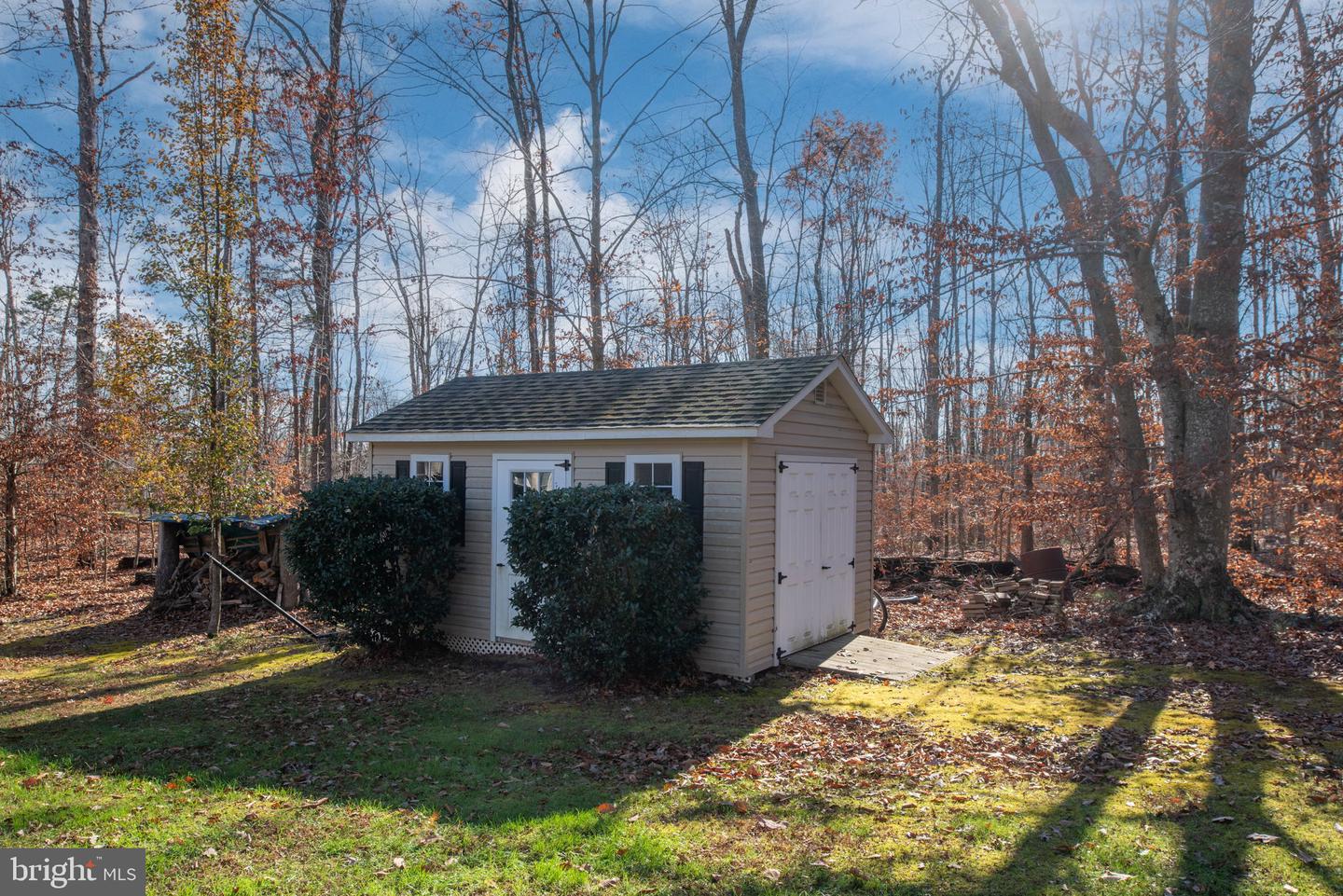 3291 THOMPSONS MILL RD, GOLDVEIN, Virginia 22720, 4 Bedrooms Bedrooms, ,2 BathroomsBathrooms,Residential,For sale,3291 THOMPSONS MILL RD,VAFQ2014666 MLS # VAFQ2014666