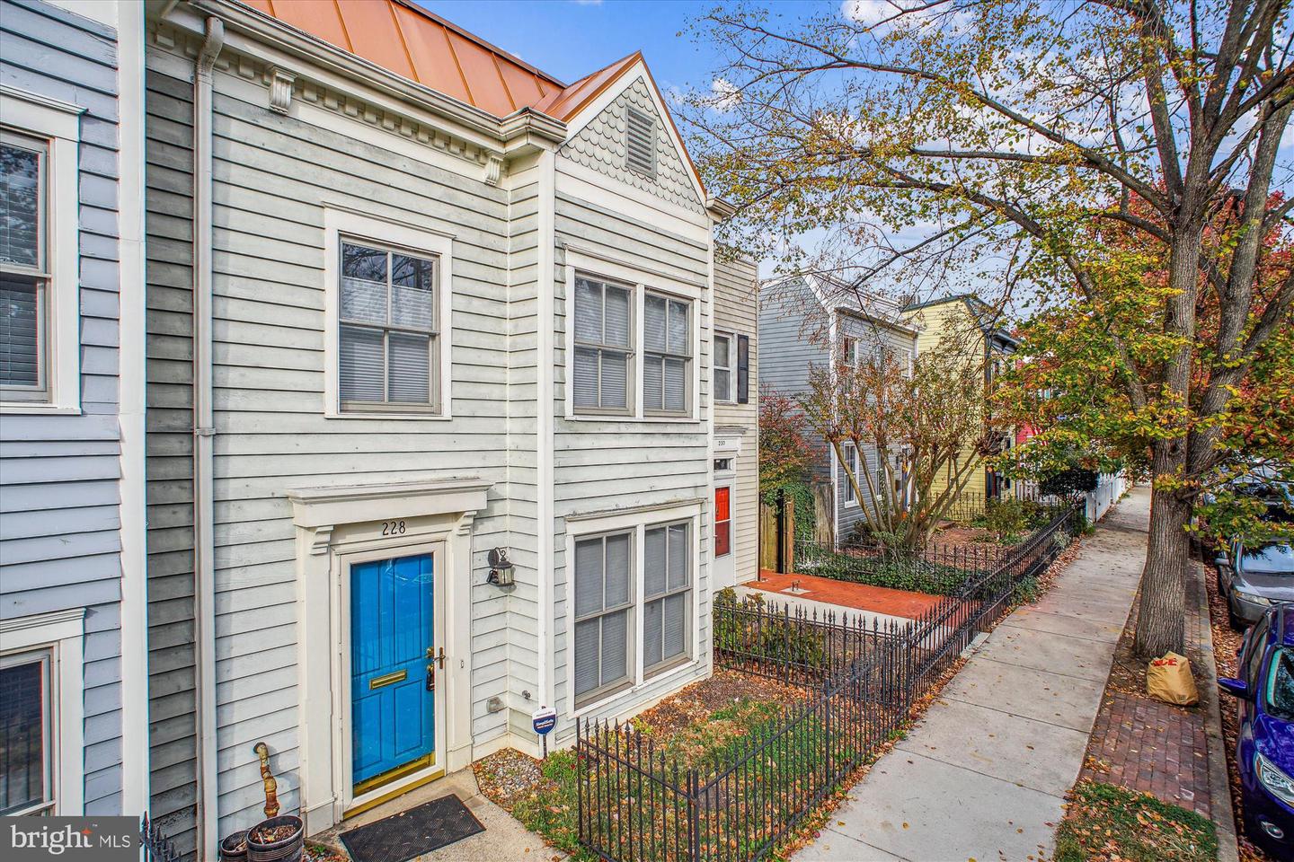 228 N PAYNE ST, ALEXANDRIA, Virginia 22314, 3 Bedrooms Bedrooms, ,2 BathroomsBathrooms,Residential,For sale,228 N PAYNE ST,VAAX2039742 MLS # VAAX2039742