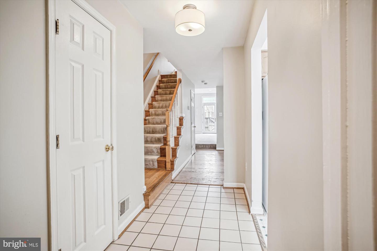 228 N PAYNE ST, ALEXANDRIA, Virginia 22314, 3 Bedrooms Bedrooms, ,2 BathroomsBathrooms,Residential,For sale,228 N PAYNE ST,VAAX2039742 MLS # VAAX2039742