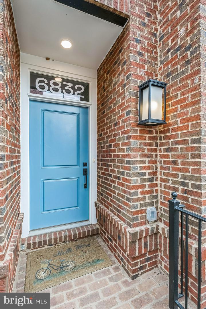 6832 GENERAL DAVIS NW, WASHINGTON, District Of Columbia 20012, 4 Bedrooms Bedrooms, ,4 BathroomsBathrooms,Residential,For sale,6832 GENERAL DAVIS NW,DCDC2169642 MLS # DCDC2169642