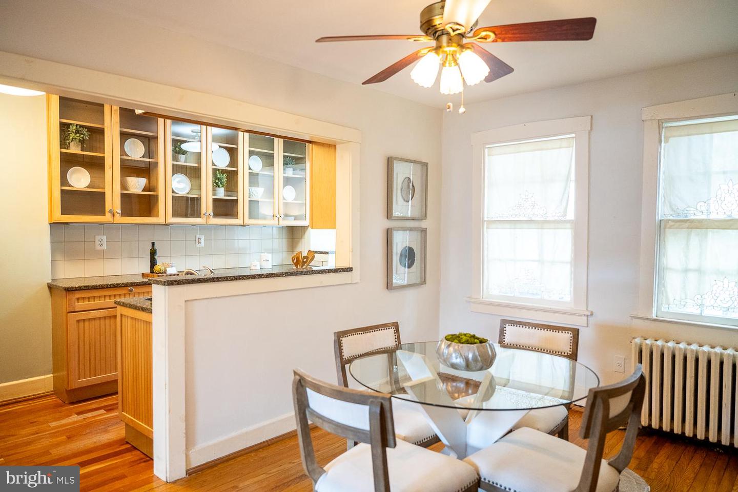 415 N PAYNE ST N, ALEXANDRIA, Virginia 22314, 2 Bedrooms Bedrooms, ,2 BathroomsBathrooms,Residential,For sale,415 N PAYNE ST N,VAAX2039772 MLS # VAAX2039772