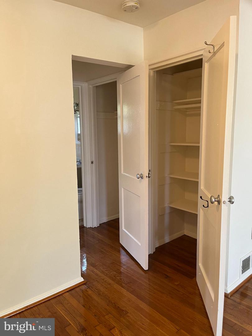 115 VICTOR ST NE, WASHINGTON, District Of Columbia 20011, 2 Bedrooms Bedrooms, 2 Rooms Rooms,2 BathroomsBathrooms,Residential,For sale,115 VICTOR ST NE,DCDC2157810 MLS # DCDC2157810