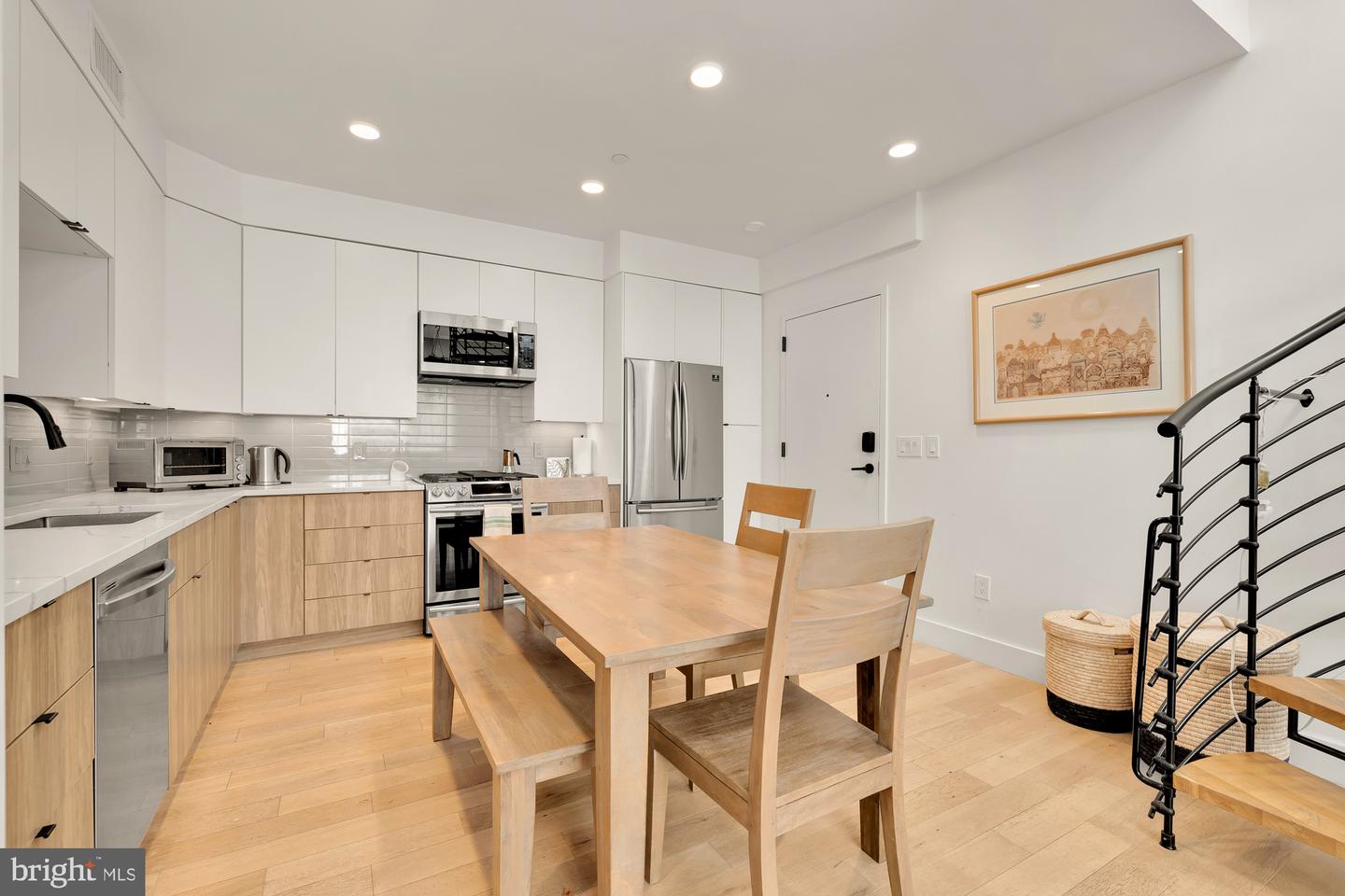 3514 13TH ST NW #11, WASHINGTON, District Of Columbia 20010, 2 Bedrooms Bedrooms, ,2 BathroomsBathrooms,Residential,For sale,3514 13TH ST NW #11,DCDC2168252 MLS # DCDC2168252