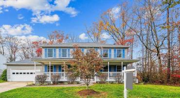 408 TAMARACK LN, STERLING, Virginia 20164, 5 Bedrooms Bedrooms, ,2 BathroomsBathrooms,Residential,For sale,408 TAMARACK LN,VALO2083932 MLS # VALO2083932