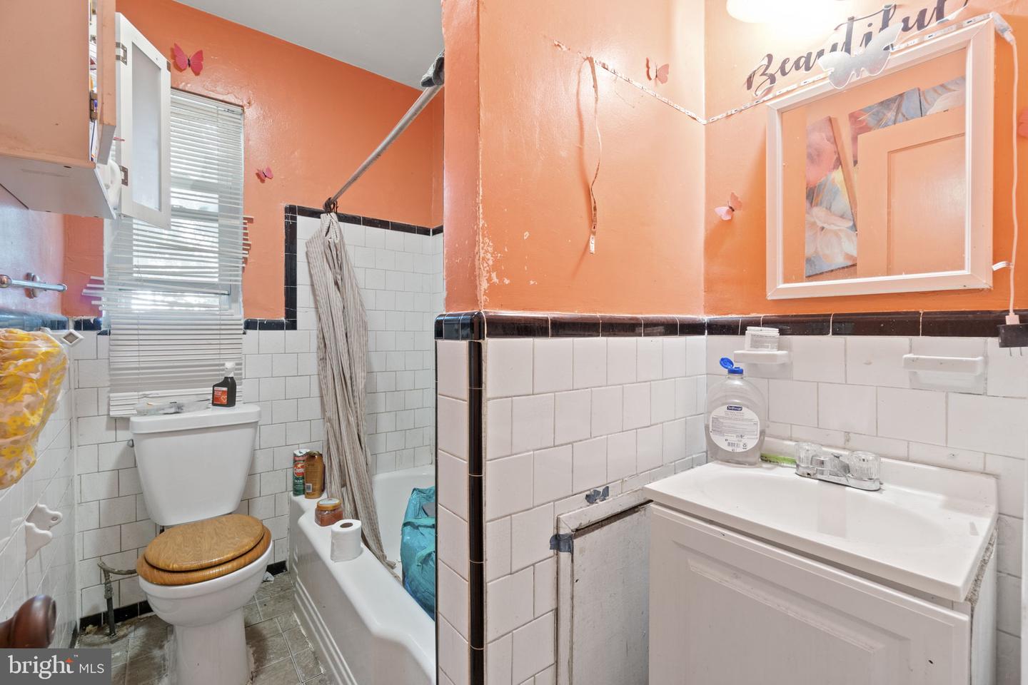 1316 DEXTER TER SE, WASHINGTON, District Of Columbia 20020, 2 Bedrooms Bedrooms, ,1 BathroomBathrooms,Residential,For sale,1316 DEXTER TER SE,DCDC2169358 MLS # DCDC2169358