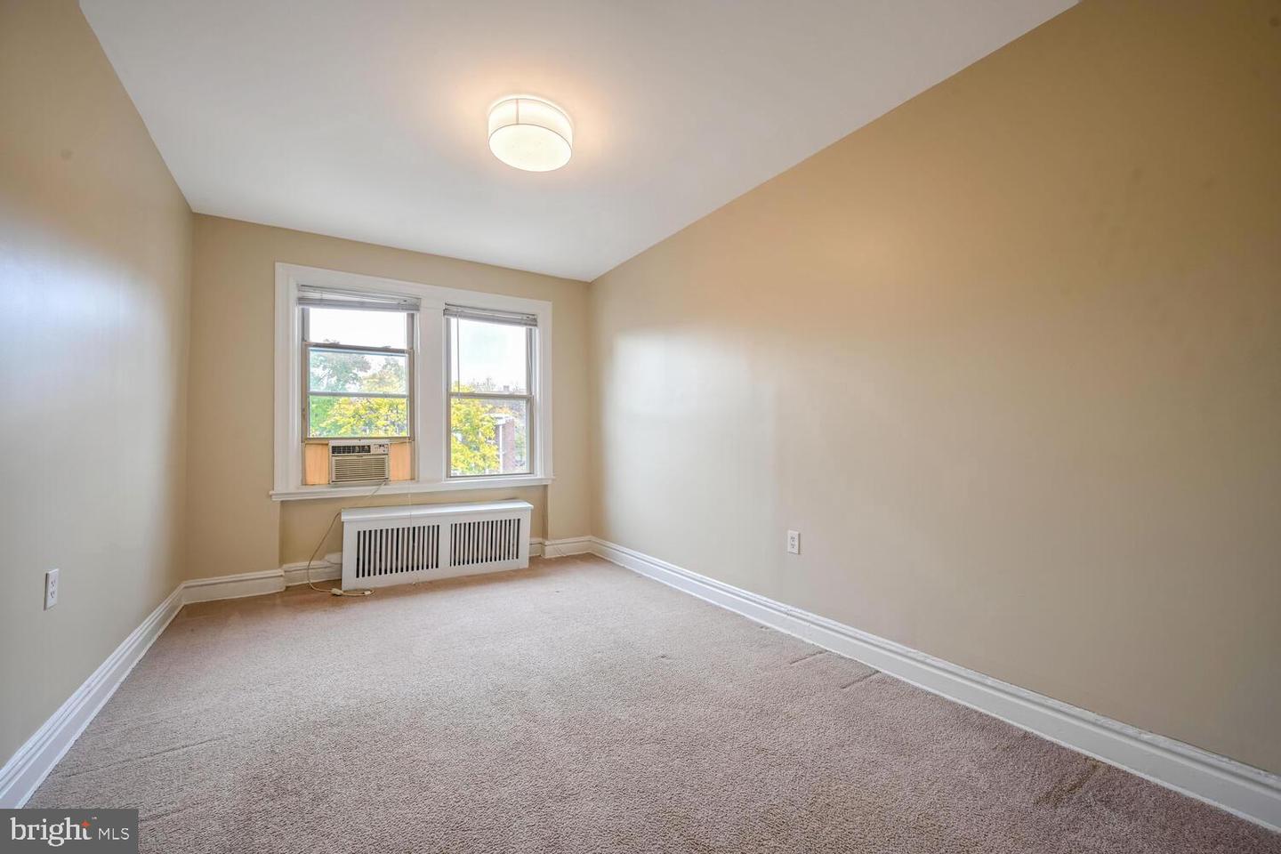 2854 CONNECTICUT AVE NW #40, WASHINGTON, District Of Columbia 20008, 2 Bedrooms Bedrooms, ,1 BathroomBathrooms,Residential,For sale,2854 CONNECTICUT AVE NW #40,DCDC2169388 MLS # DCDC2169388