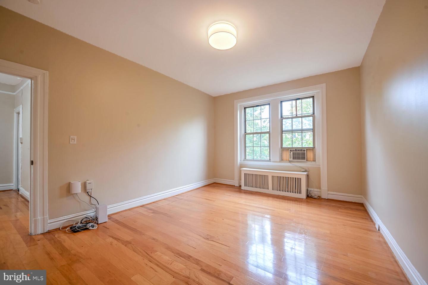 2854 CONNECTICUT AVE NW #40, WASHINGTON, District Of Columbia 20008, 2 Bedrooms Bedrooms, ,1 BathroomBathrooms,Residential,For sale,2854 CONNECTICUT AVE NW #40,DCDC2169388 MLS # DCDC2169388