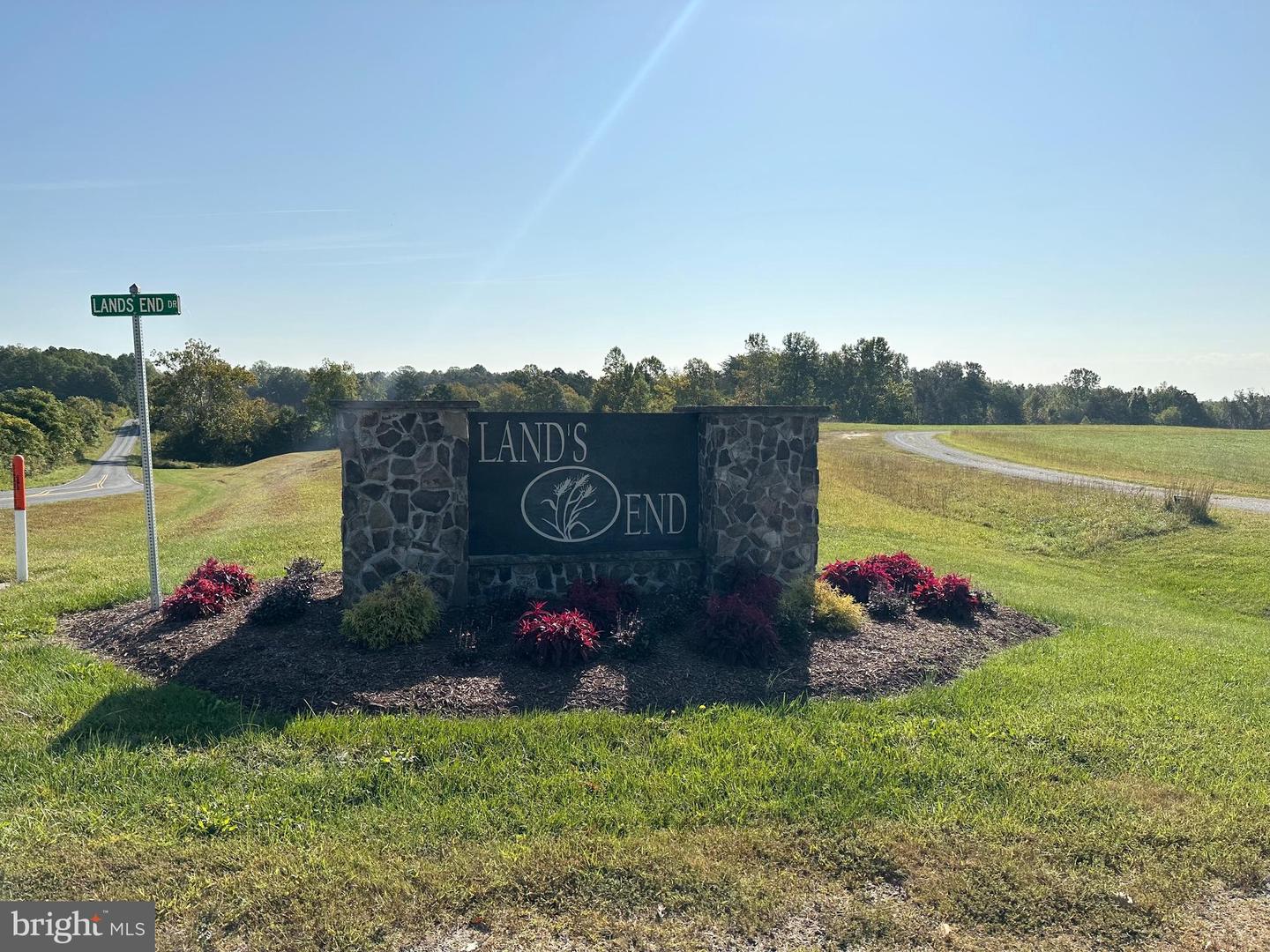 23401 LANDS END DR, ORANGE, Virginia 22960, 3 Bedrooms Bedrooms, 10 Rooms Rooms,2 BathroomsBathrooms,Residential,For sale,23401 LANDS END DR,VAOR2008386 MLS # VAOR2008386