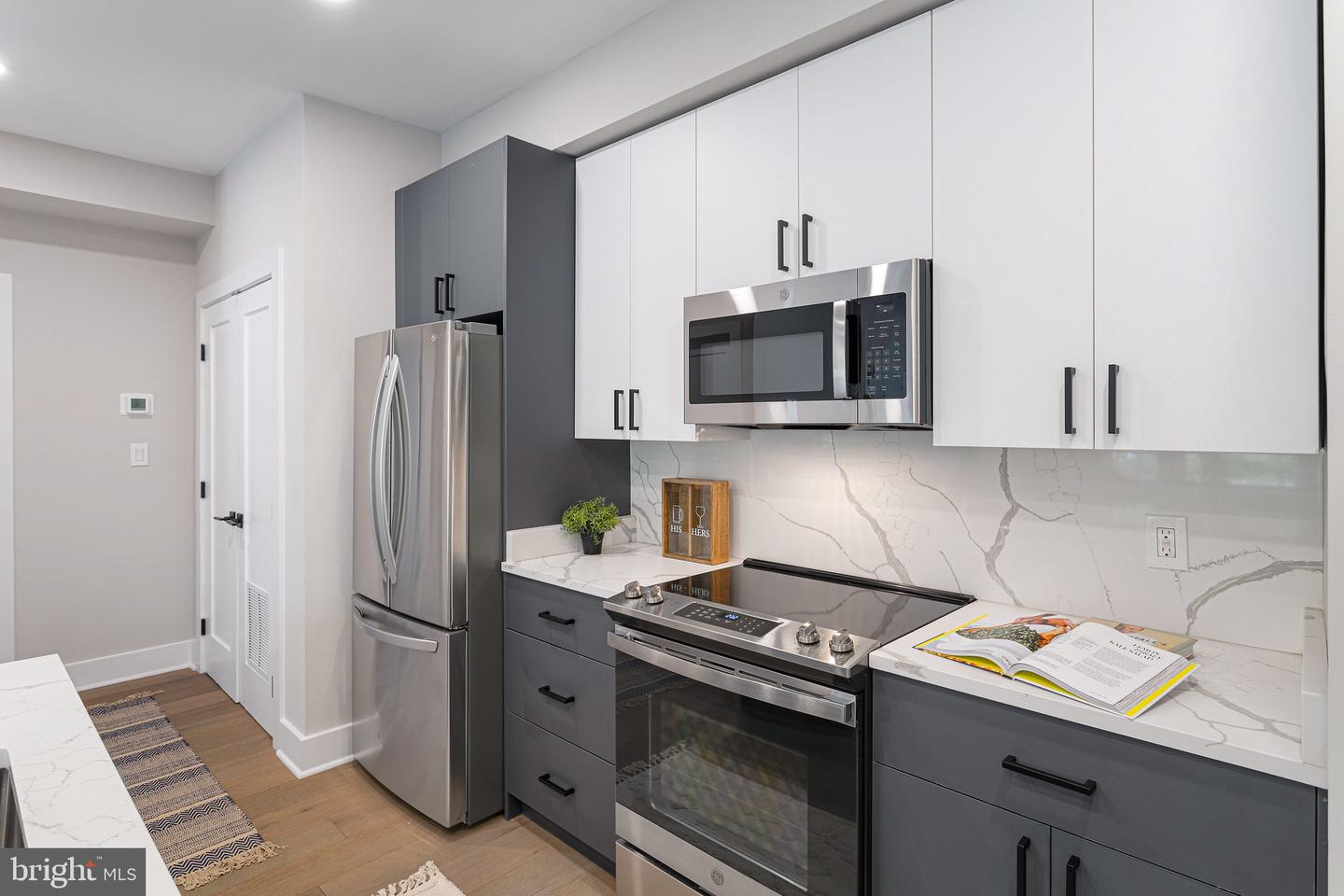 2209 M ST NE #UNIT 1, WASHINGTON, District Of Columbia 20002, 2 Bedrooms Bedrooms, ,1 BathroomBathrooms,Residential,For sale,2209 M ST NE #UNIT 1,DCDC2169470 MLS # DCDC2169470