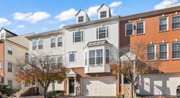 7634 AUDUBON MEADOW WAY, ALEXANDRIA, Virginia 22306, 3 Bedrooms Bedrooms, ,2 BathroomsBathrooms,Residential,For sale,7634 AUDUBON MEADOW WAY,VAFX2211688 MLS # VAFX2211688