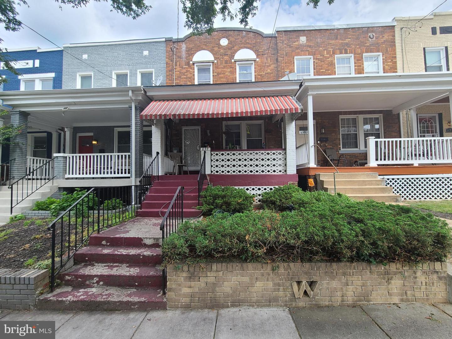 837 DECATUR ST NW, WASHINGTON, District Of Columbia 20011, 4 Bedrooms Bedrooms, ,2 BathroomsBathrooms,Residential,For sale,837 DECATUR ST NW,DCDC2096740 MLS # DCDC2096740