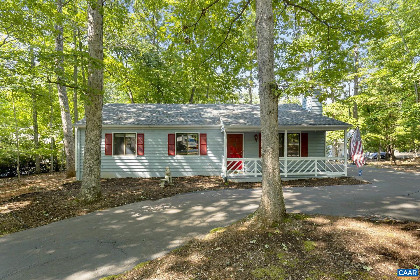 3 PAR CT, PALMYRA, Virginia 22963, 3 Bedrooms Bedrooms, ,2 BathroomsBathrooms,Residential,For sale,3 PAR CT,656281 MLS # 656281