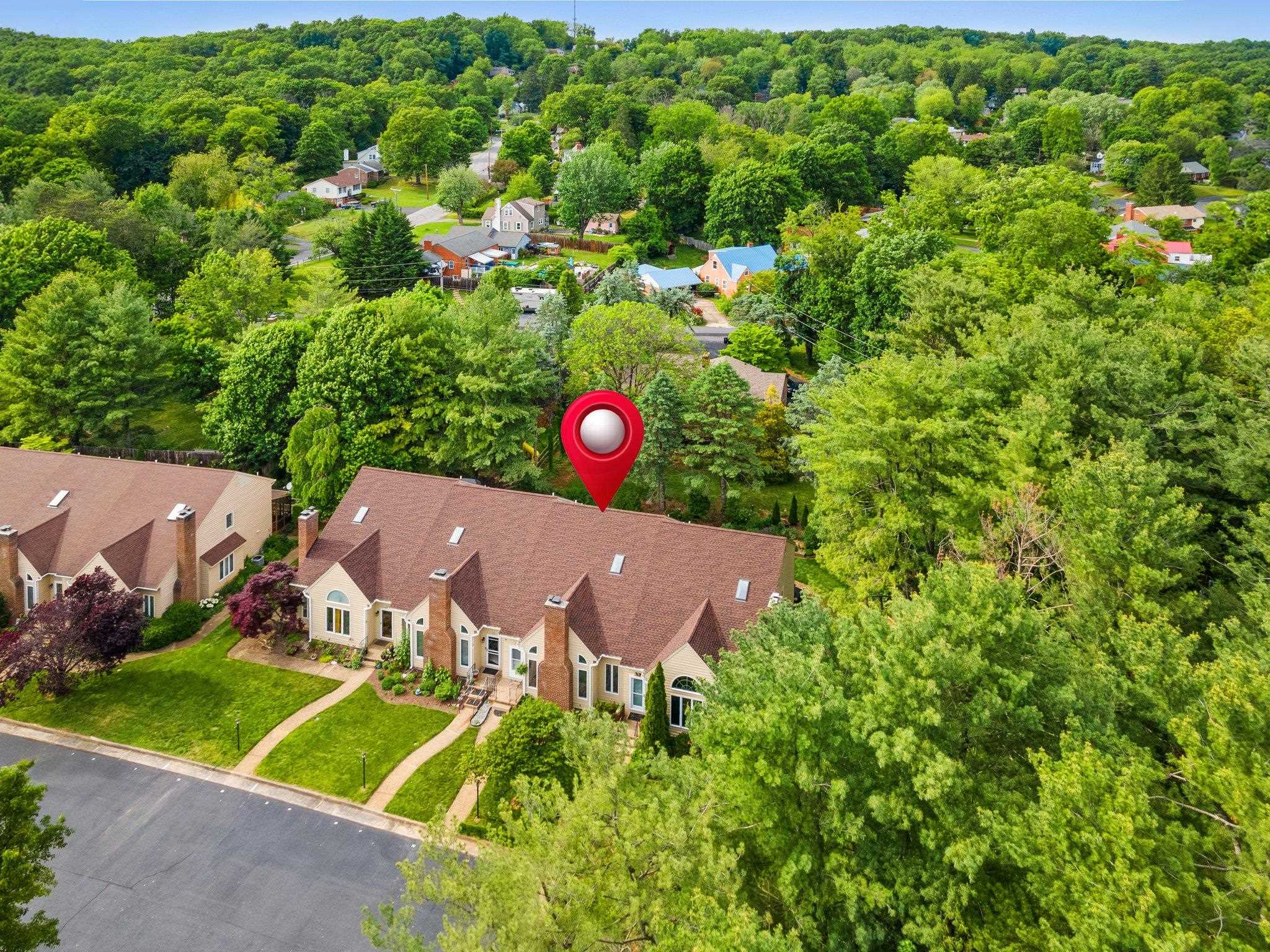 32 SHANNON PL, STAUNTON, Virginia 24401, 3 Bedrooms Bedrooms, ,2 BathroomsBathrooms,Residential,32 SHANNON PL,659022 MLS # 659022