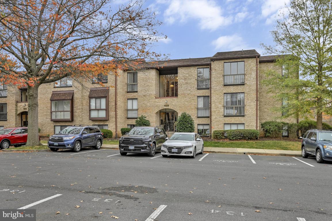 2042 ROYAL FERN CT #22C, RESTON, Virginia 20191, 3 Bedrooms Bedrooms, ,2 BathroomsBathrooms,Residential,For sale,2042 ROYAL FERN CT #22C,VAFX2211718 MLS # VAFX2211718