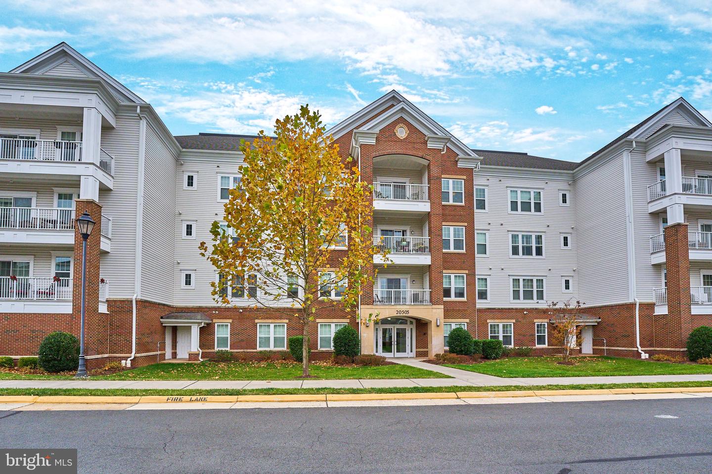 20505 LITTLE CREEK TER #406, ASHBURN, Virginia 20147, 2 Bedrooms Bedrooms, ,2 BathroomsBathrooms,Residential,For sale,20505 LITTLE CREEK TER #406,VALO2084230 MLS # VALO2084230