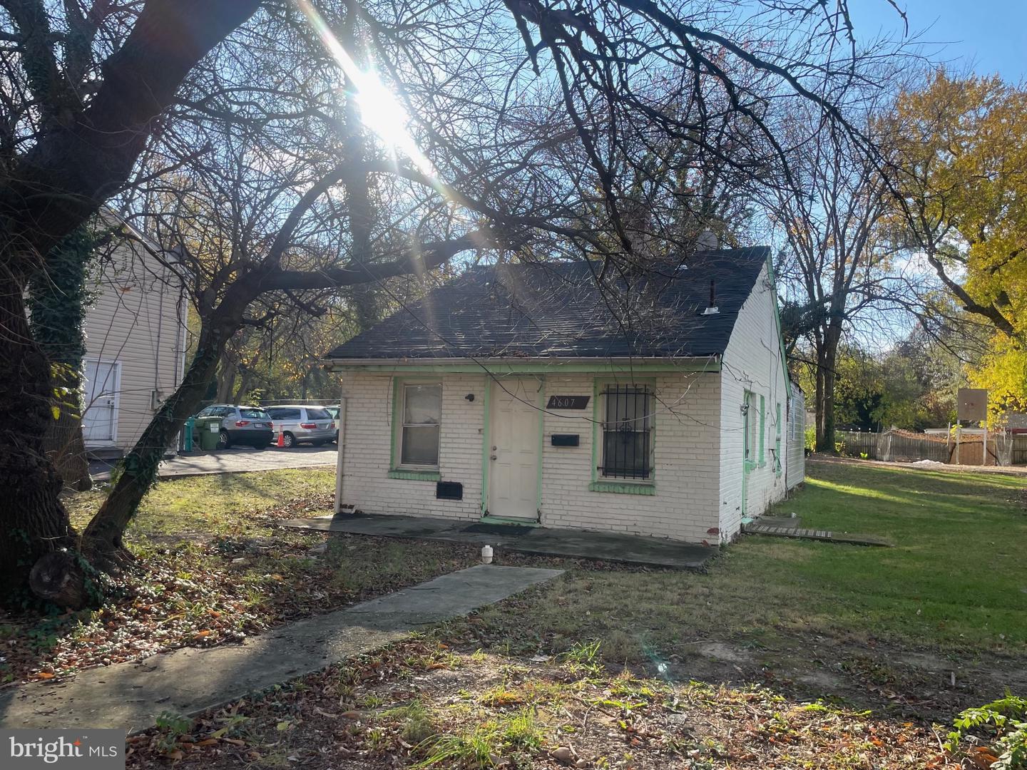 4607 BENNING RD SE, WASHINGTON, District Of Columbia 20019, 2 Bedrooms Bedrooms, ,1 BathroomBathrooms,Residential,For sale,4607 BENNING RD SE,DCDC2169868 MLS # DCDC2169868