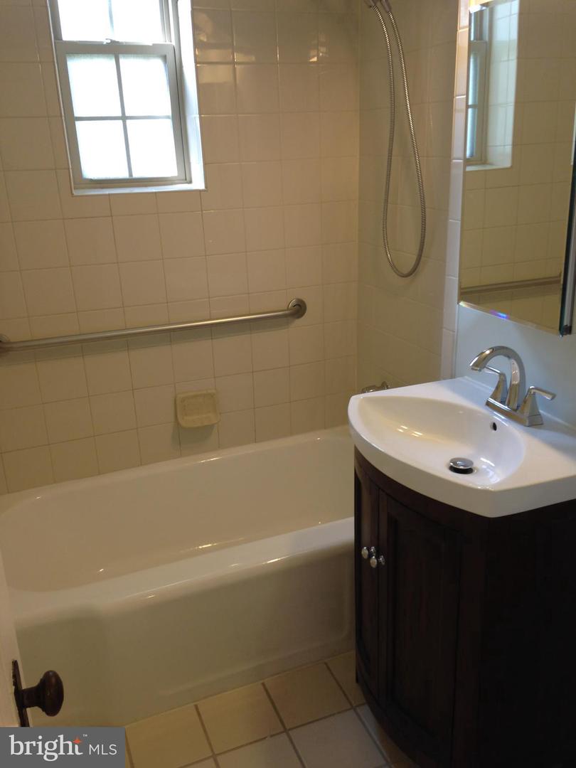 939 LONGFELLOW ST NW #2, WASHINGTON, District Of Columbia 20011, 1 Bedroom Bedrooms, ,1 BathroomBathrooms,Residential,For sale,939 LONGFELLOW ST NW #2,DCDC2169908 MLS # DCDC2169908