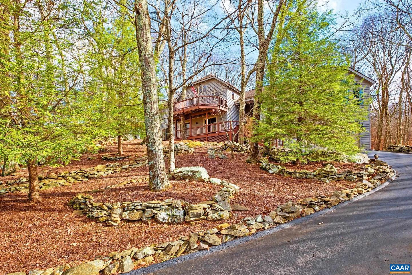 315 DEVILS KNOB LOOP, WINTERGREEN RESORT, Virginia 22967, 3 Bedrooms Bedrooms, ,3 BathroomsBathrooms,Residential,For sale,315 DEVILS KNOB LOOP,659032 MLS # 659032