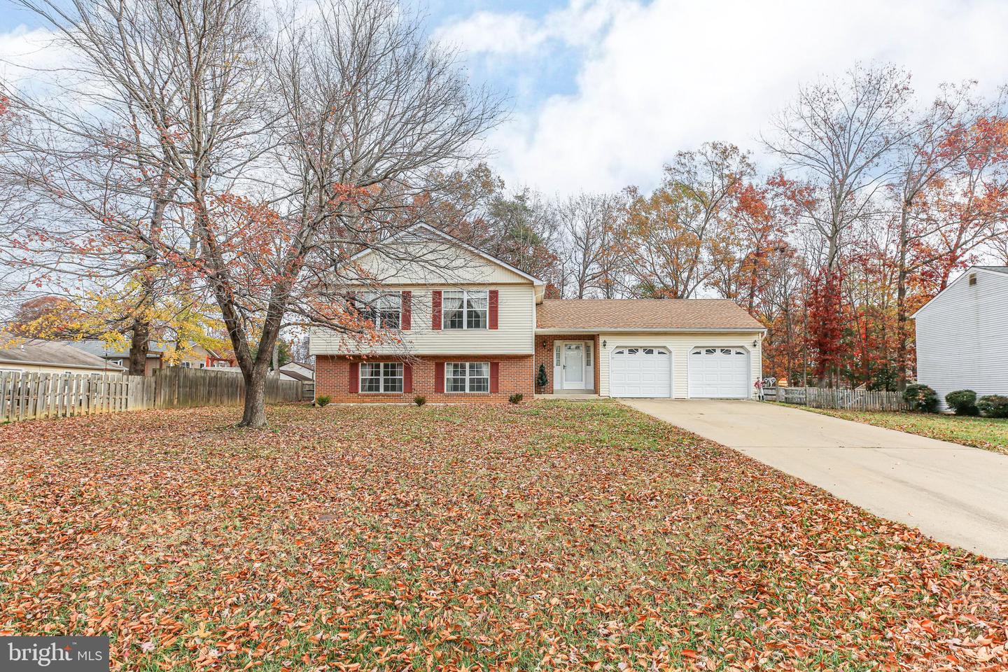 32 HERITAGE RD, FREDERICKSBURG, Virginia 22405, 5 Bedrooms Bedrooms, ,3 BathroomsBathrooms,Residential,For sale,32 HERITAGE RD,VAST2034418 MLS # VAST2034418