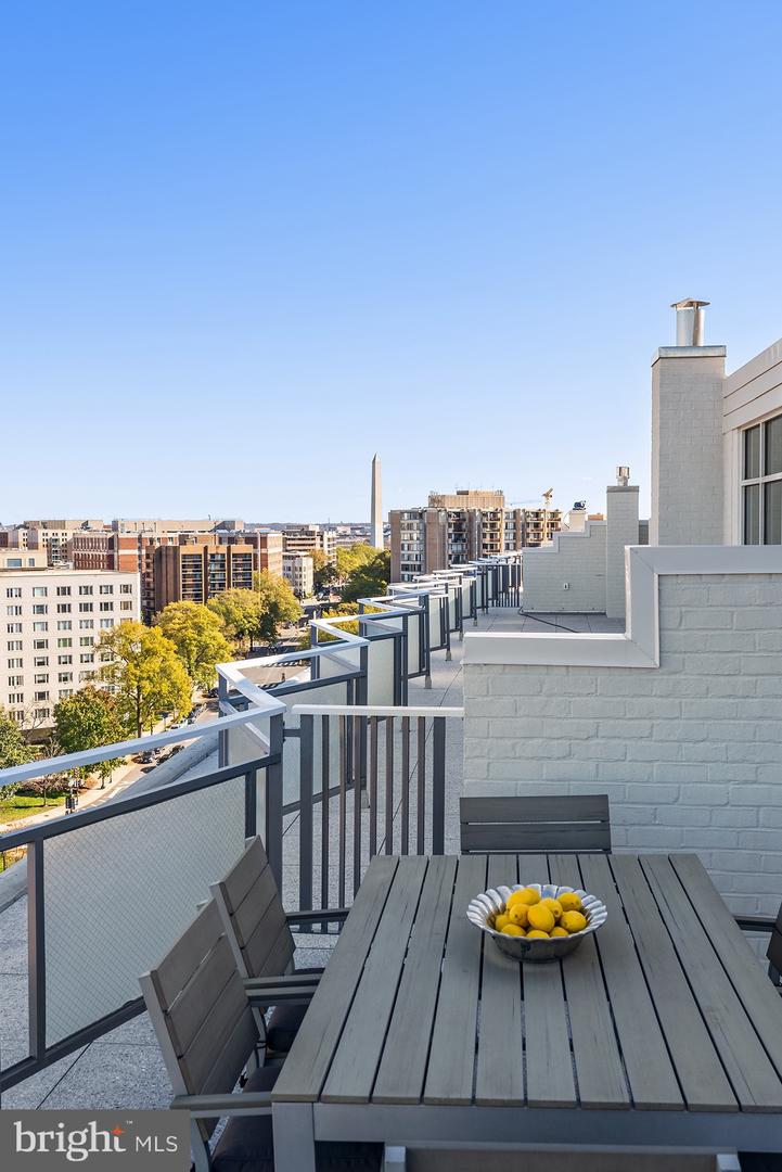 2510 VIRGINIA AVE NW #1405-N, WASHINGTON, District Of Columbia 20037, 2 Bedrooms Bedrooms, ,2 BathroomsBathrooms,Residential,For sale,2510 VIRGINIA AVE NW #1405-N,DCDC2167102 MLS # DCDC2167102