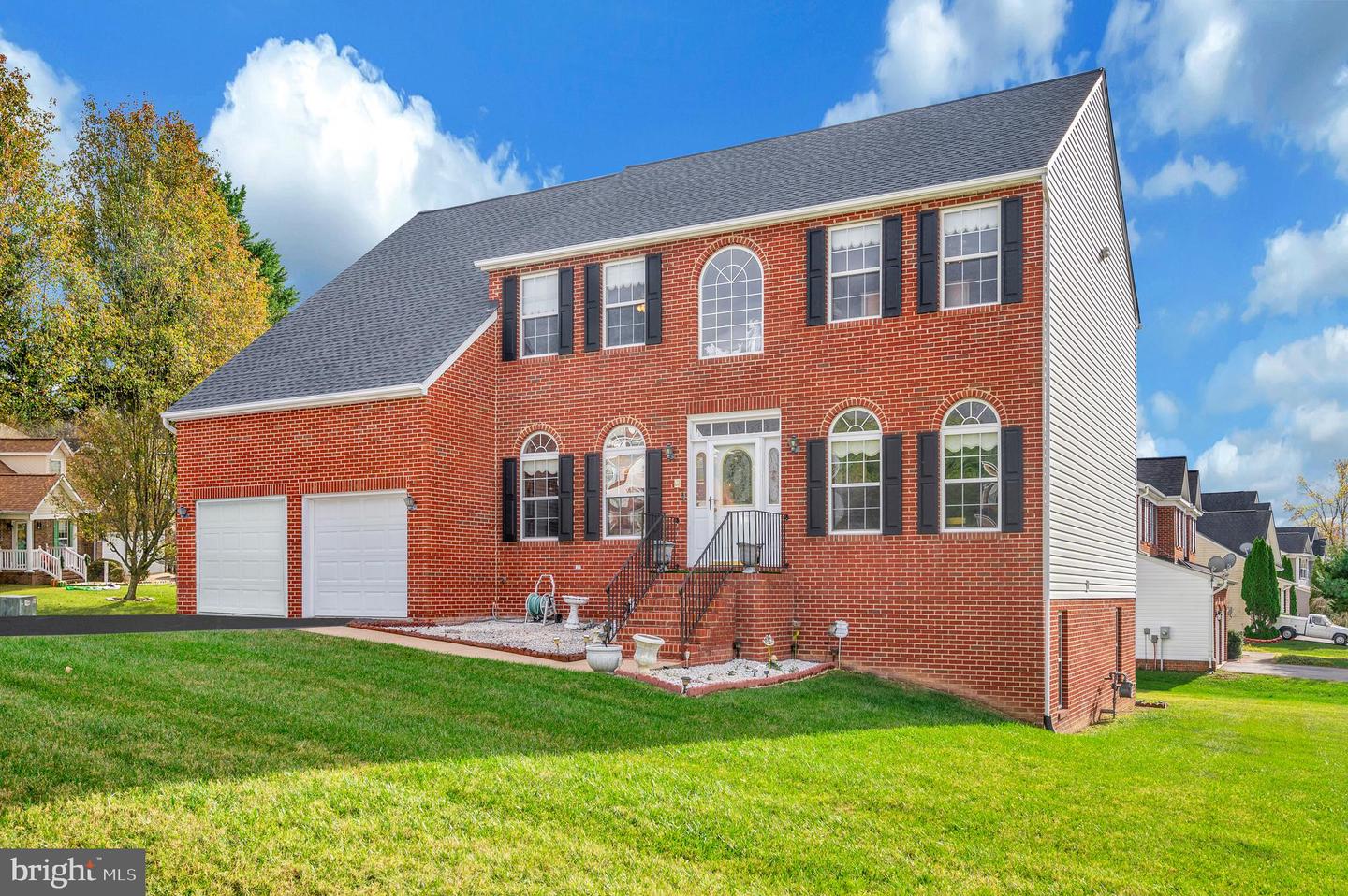 12518 VENTURA LN, FREDERICKSBURG, Virginia 22407, 4 Bedrooms Bedrooms, ,3 BathroomsBathrooms,Residential,For sale,12518 VENTURA LN,VASP2029428 MLS # VASP2029428