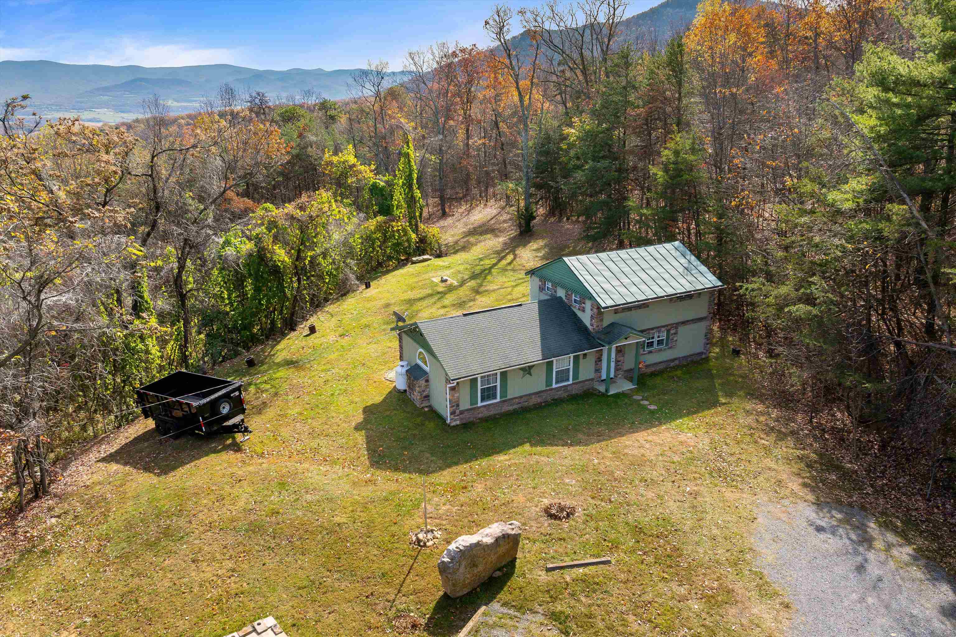 8879 US HWY 211 W, LURAY, Virginia 22835, 3 Bedrooms Bedrooms, ,1 BathroomBathrooms,Residential,Painters Mountain Place,8879 US HWY 211 W,659040 MLS # 659040