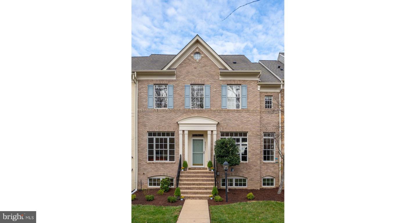 43517 STARGELL TER, LEESBURG, Virginia 20176, 4 Bedrooms Bedrooms, ,3 BathroomsBathrooms,Residential,For sale,43517 STARGELL TER,VALO2083554 MLS # VALO2083554