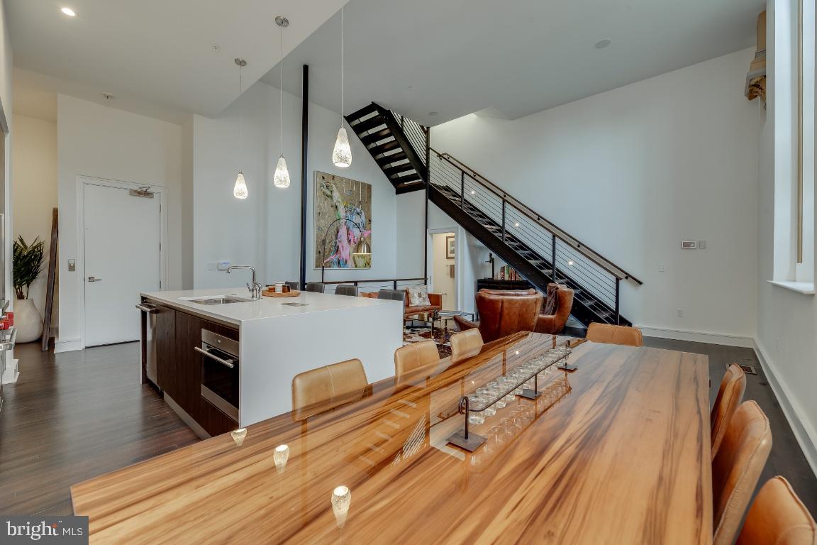 609 MARYLAND AVE NE #4, WASHINGTON, District Of Columbia 20002, 4 Bedrooms Bedrooms, ,4 BathroomsBathrooms,Residential,For sale,609 MARYLAND AVE NE #4,DCDC2168874 MLS # DCDC2168874