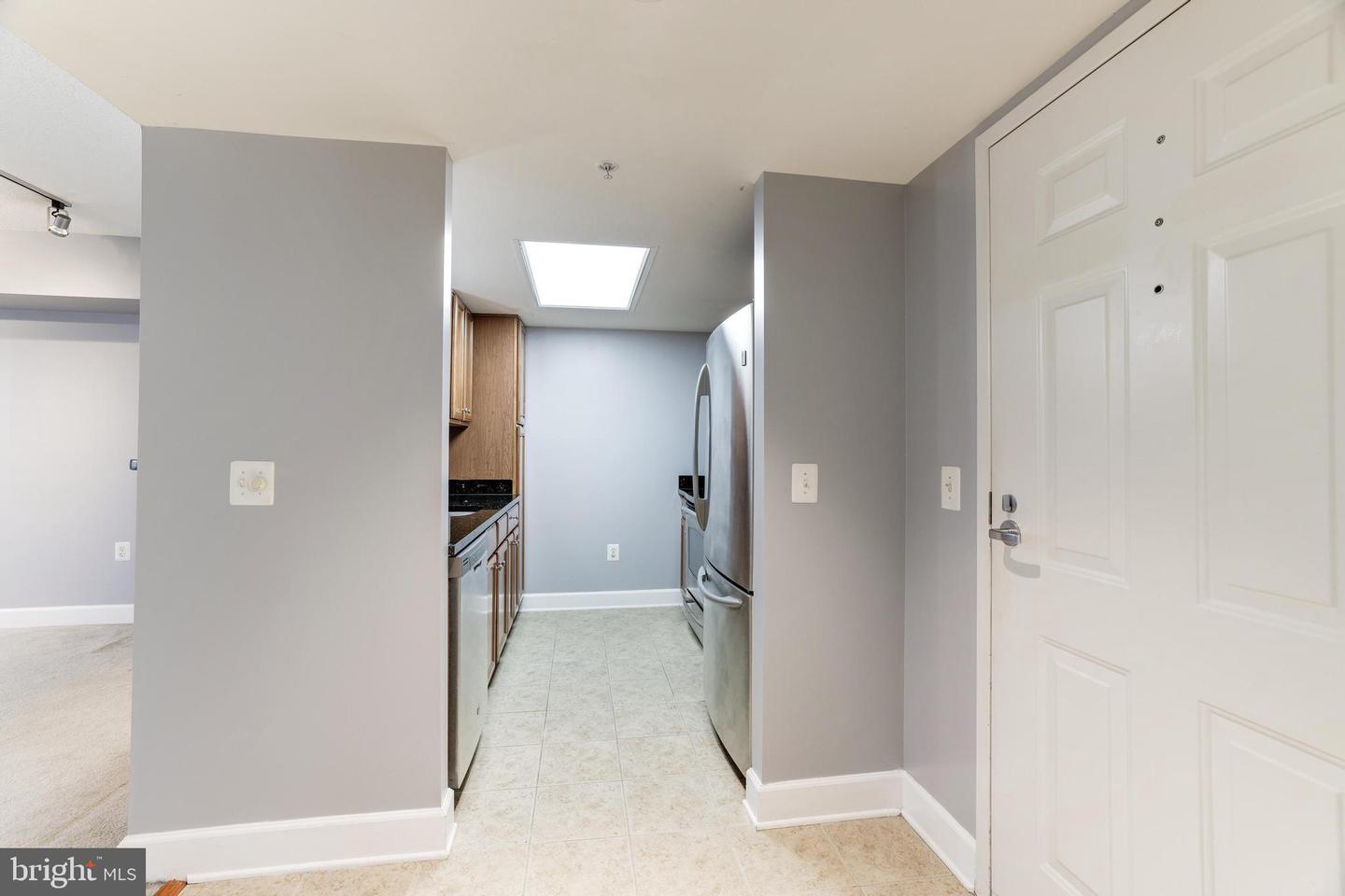 11800 SUNSET HILLS RD #203, RESTON, Virginia 20190, 1 Bedroom Bedrooms, ,1 BathroomBathrooms,Residential,For sale,11800 SUNSET HILLS RD #203,VAFX2211748 MLS # VAFX2211748