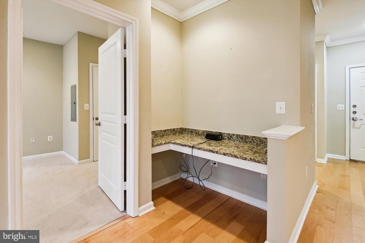 12000 MARKET ST #354, RESTON, Virginia 20190, 2 Bedrooms Bedrooms, ,2 BathroomsBathrooms,Residential,For sale,12000 MARKET ST #354,VAFX2206266 MLS # VAFX2206266