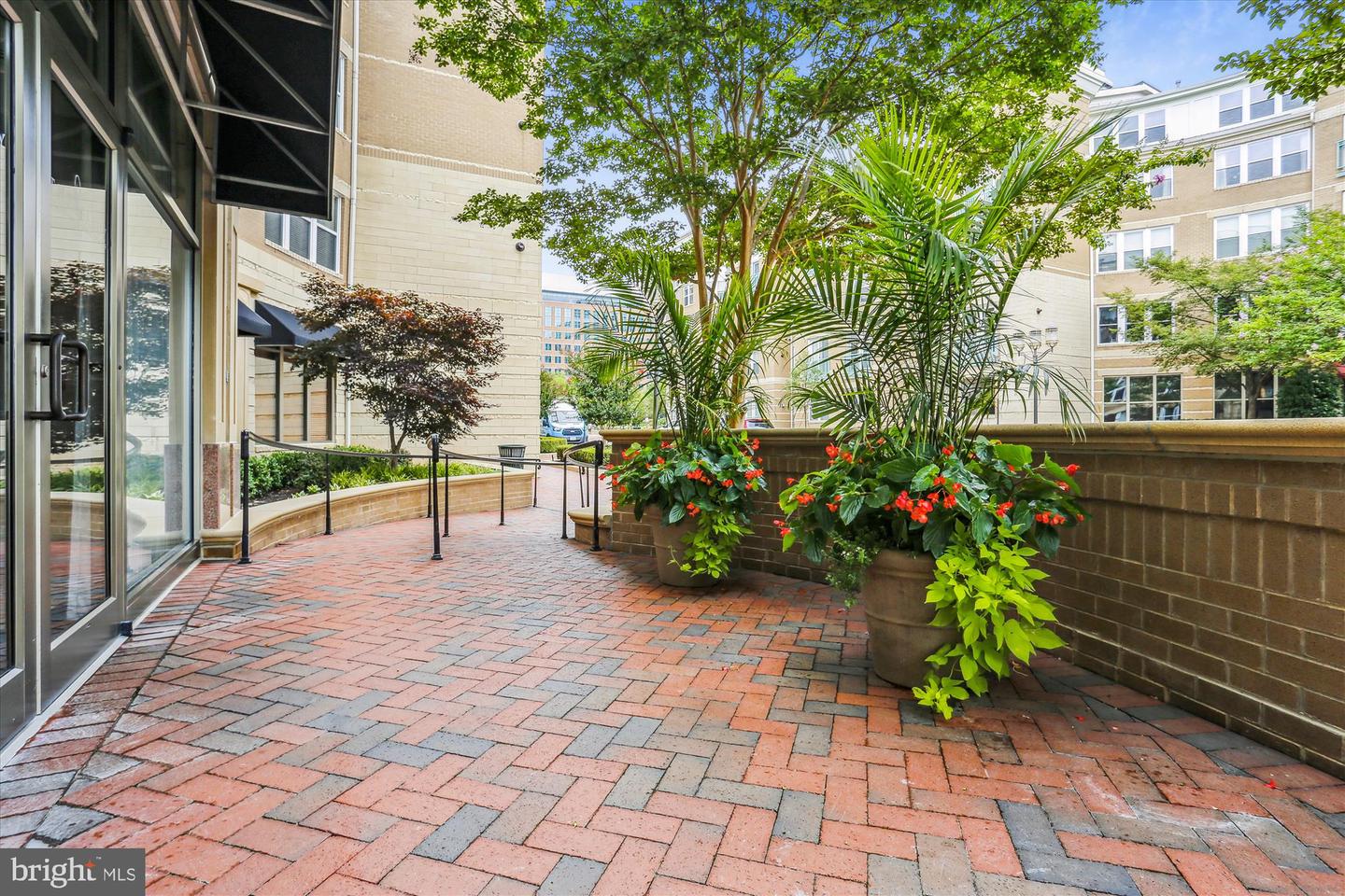 12000 MARKET ST #354, RESTON, Virginia 20190, 2 Bedrooms Bedrooms, ,2 BathroomsBathrooms,Residential,For sale,12000 MARKET ST #354,VAFX2206266 MLS # VAFX2206266