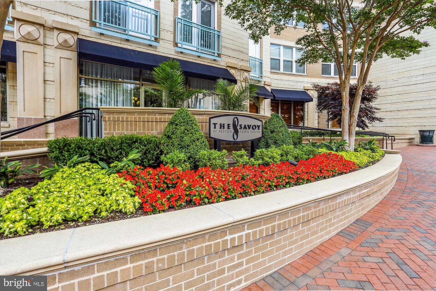 12000 MARKET ST #354, RESTON, Virginia 20190, 2 Bedrooms Bedrooms, ,2 BathroomsBathrooms,Residential,For sale,12000 MARKET ST #354,VAFX2206266 MLS # VAFX2206266