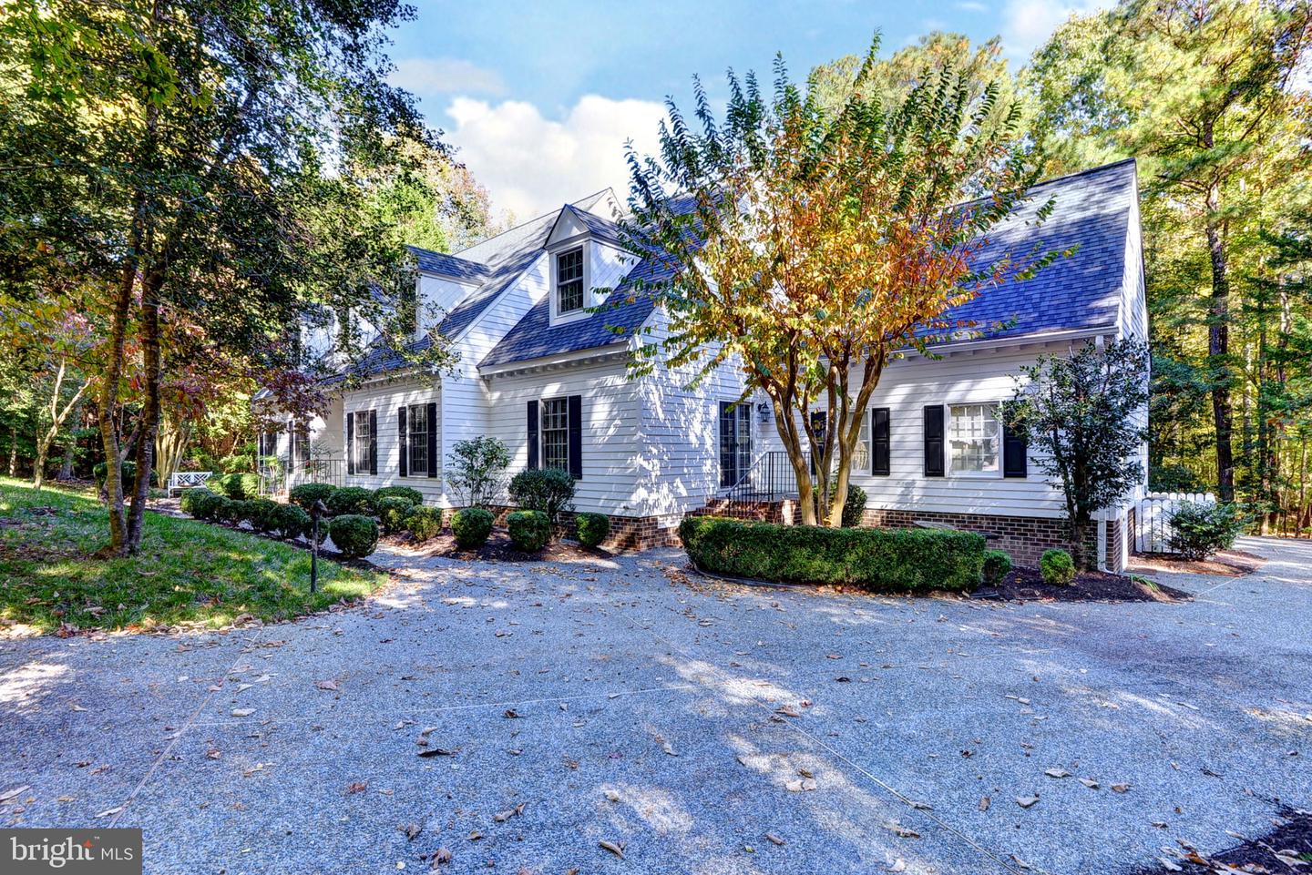 112 SOUTHERN HLS, WILLIAMSBURG, Virginia 23188, 5 Bedrooms Bedrooms, 15 Rooms Rooms,3 BathroomsBathrooms,Residential,For sale,112 SOUTHERN HLS,VAJC2000360 MLS # VAJC2000360