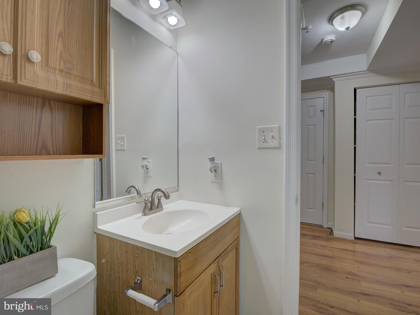 1310 CONGRESS ST SE #301, WASHINGTON, District Of Columbia 20032, 2 Bedrooms Bedrooms, ,1 BathroomBathrooms,Residential,For sale,1310 CONGRESS ST SE #301,DCDC2155966 MLS # DCDC2155966