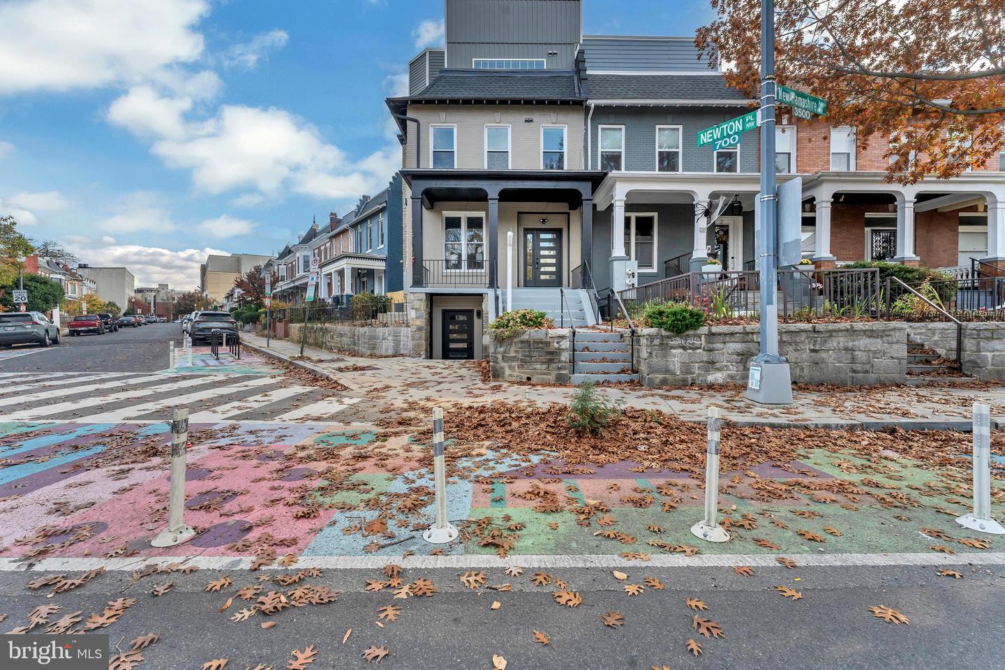 3521 NEW HAMPSHIRE AVE NW #A, WASHINGTON, District Of Columbia 20010, 3 Bedrooms Bedrooms, ,2 BathroomsBathrooms,Residential,For sale,3521 NEW HAMPSHIRE AVE NW #A,DCDC2157296 MLS # DCDC2157296