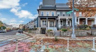 3521 NEW HAMPSHIRE AVE NW #A, WASHINGTON, District Of Columbia 20010, 3 Bedrooms Bedrooms, ,2 BathroomsBathrooms,Residential,For sale,3521 NEW HAMPSHIRE AVE NW #A,DCDC2157296 MLS # DCDC2157296