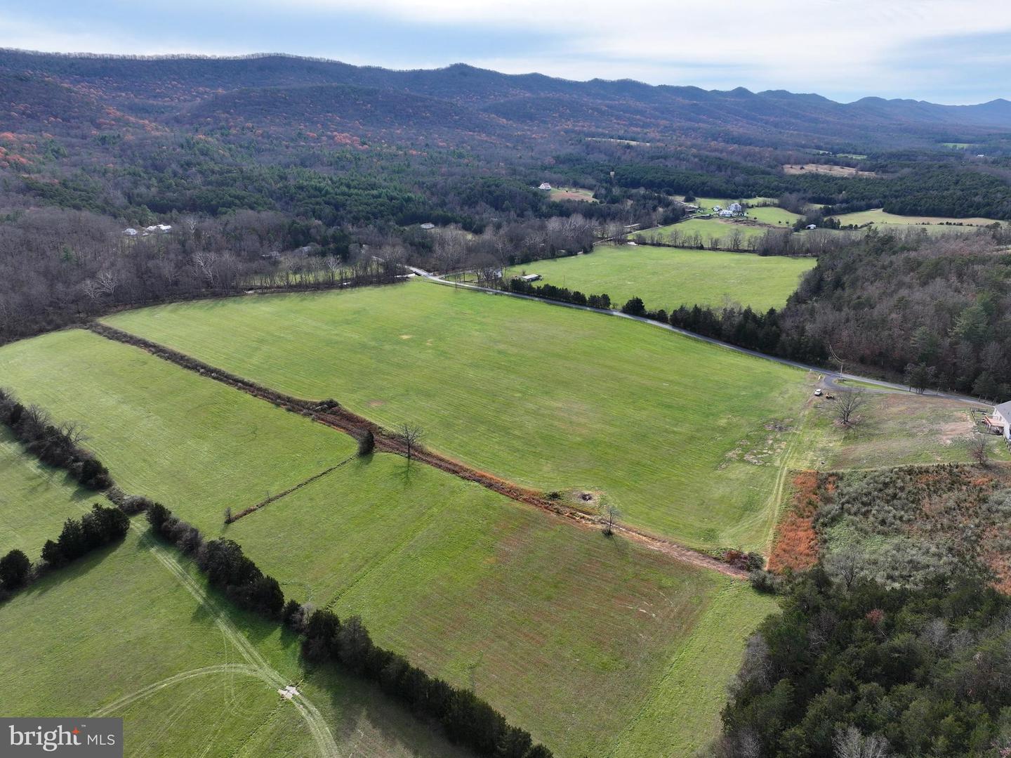 SEVEN FOUNTAINS RD, FORT VALLEY, Virginia 22652, ,Land,For sale,SEVEN FOUNTAINS RD,VASH2010186 MLS # VASH2010186