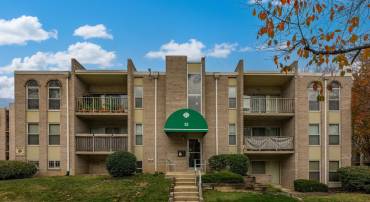 13 CANTERBURY SQ #102, ALEXANDRIA, Virginia 22304, 1 Bedroom Bedrooms, ,1 BathroomBathrooms,Residential,For sale,13 CANTERBURY SQ #102,VAAX2039770 MLS # VAAX2039770