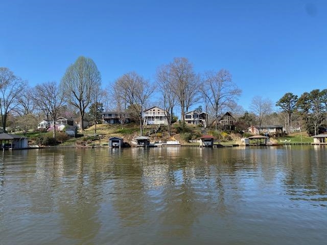 94 HILLTOP RD, LOUISA, Virginia 23093, 3 Bedrooms Bedrooms, ,2 BathroomsBathrooms,Residential,94 HILLTOP RD,659094 MLS # 659094