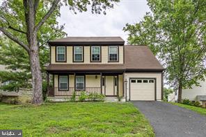 12508 QUARTERHORSE LN, WOODBRIDGE, Virginia 22192, 5 Bedrooms Bedrooms, ,3 BathroomsBathrooms,Residential,For sale,12508 QUARTERHORSE LN,VAPW2083606 MLS # VAPW2083606