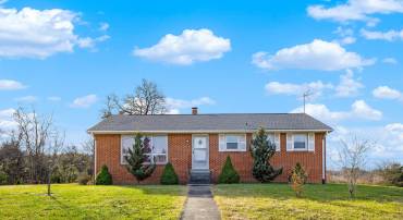 5264 SAVANNAH BRANCH RD, BEALETON, Virginia 22712, 4 Bedrooms Bedrooms, ,2 BathroomsBathrooms,Residential,For sale,5264 SAVANNAH BRANCH RD,VAFQ2014692 MLS # VAFQ2014692