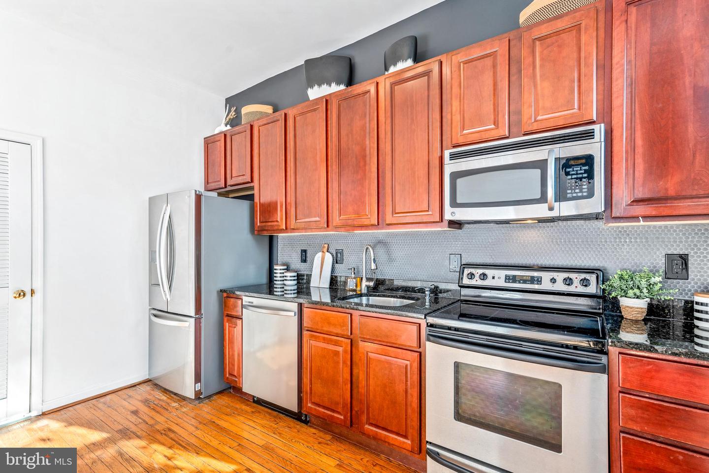 310 M ST NW #4, WASHINGTON, District Of Columbia 20001, 1 Bedroom Bedrooms, ,1 BathroomBathrooms,Residential,For sale,310 M ST NW #4,DCDC2168888 MLS # DCDC2168888