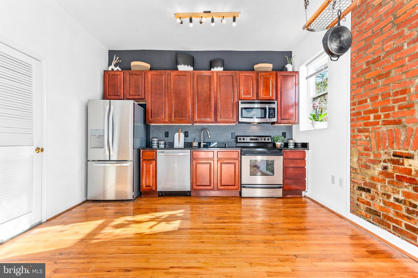 310 M ST NW #4, WASHINGTON, District Of Columbia 20001, 1 Bedroom Bedrooms, ,1 BathroomBathrooms,Residential,For sale,310 M ST NW #4,DCDC2168888 MLS # DCDC2168888